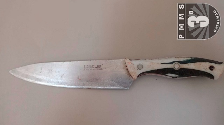 Homem é preso por tentativa de homicídio após briga em borracharia