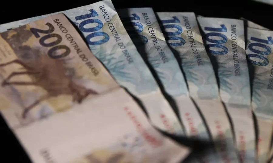 FGTS distribuirá quase R$ 13 bilhão do lucro de 2024 a trabalhadores