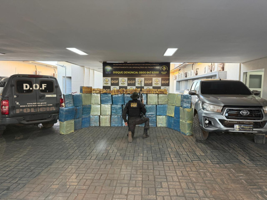 DOF apreende caminhonete furtada no MT com 1,9 tonelada de droga em Dourados